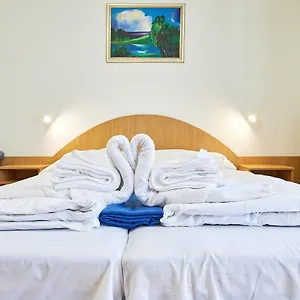 vizitați hotelul