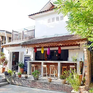 frangipani-luang-prabang.hotelsluangprabang.com/