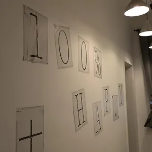 Design Place 1030 Apartment