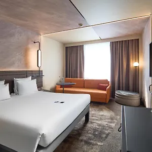 **** Szálloda Novotel Wenceslas Square Csehország