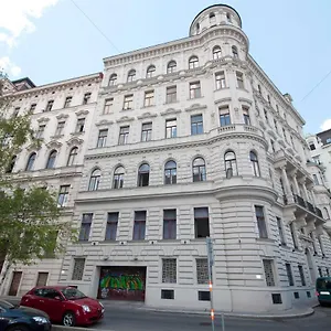 Πανσιόν K+t Boardinghouse